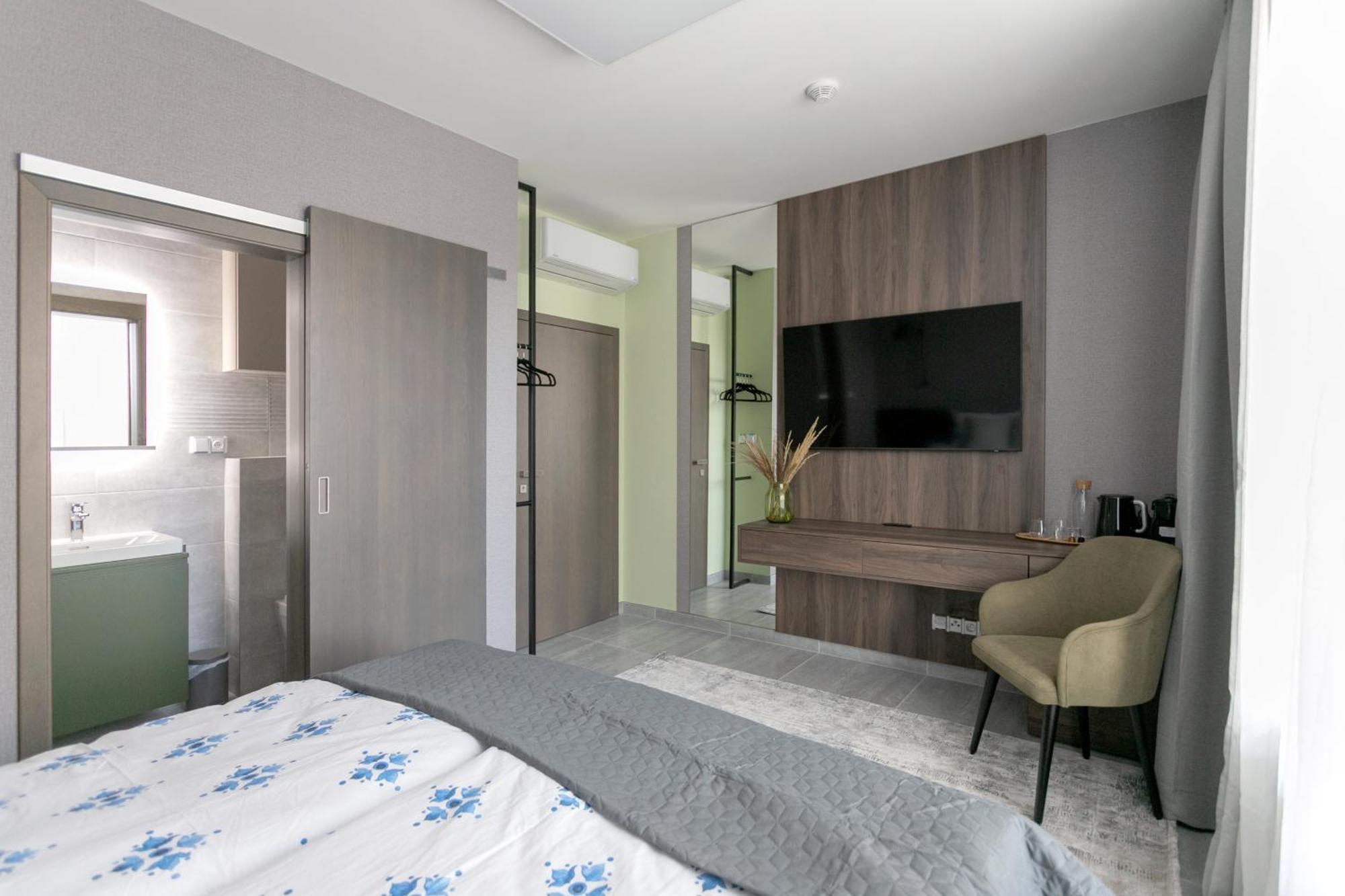 Luong Europe Apartments Prague Exterior photo