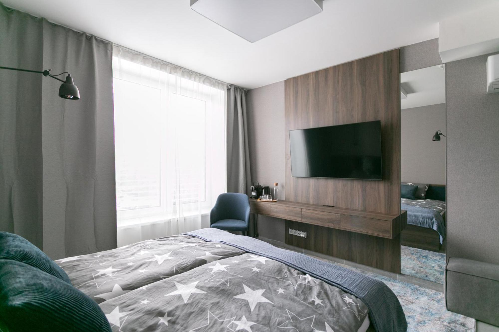 Luong Europe Apartments Prague Exterior photo